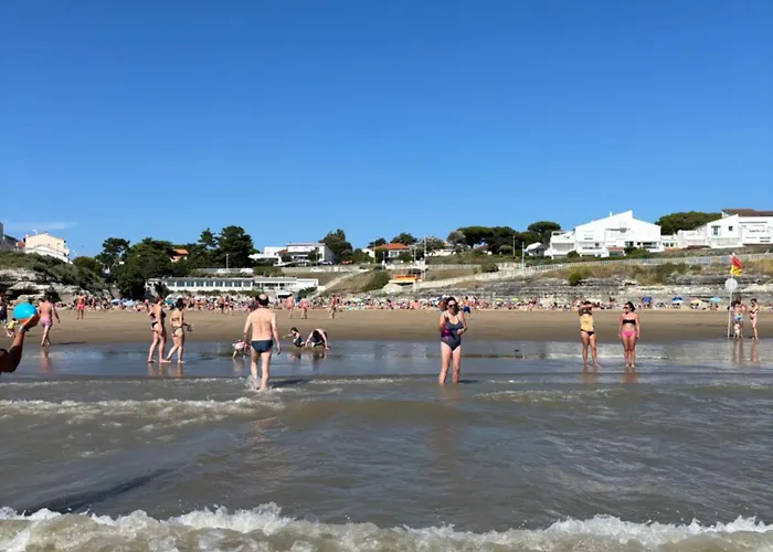 Appartement Face Mer, Du Chay, 6 Couchages Royan